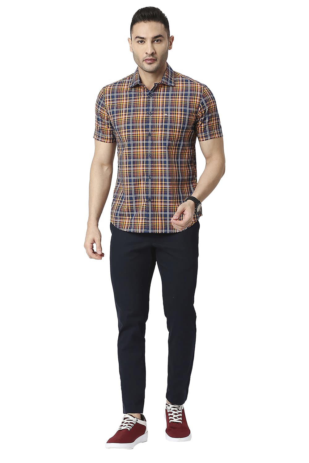 BASICS SLIM FIT COTTON CHECKS HALFSLEEVES SHIRT