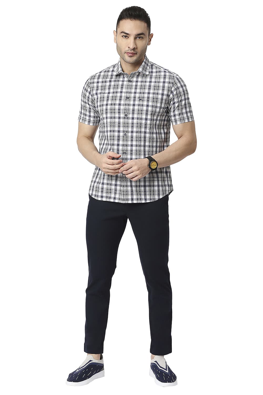 BASICS SLIM FIT COTTON CHECKS HALFSLEEVES SHIRT