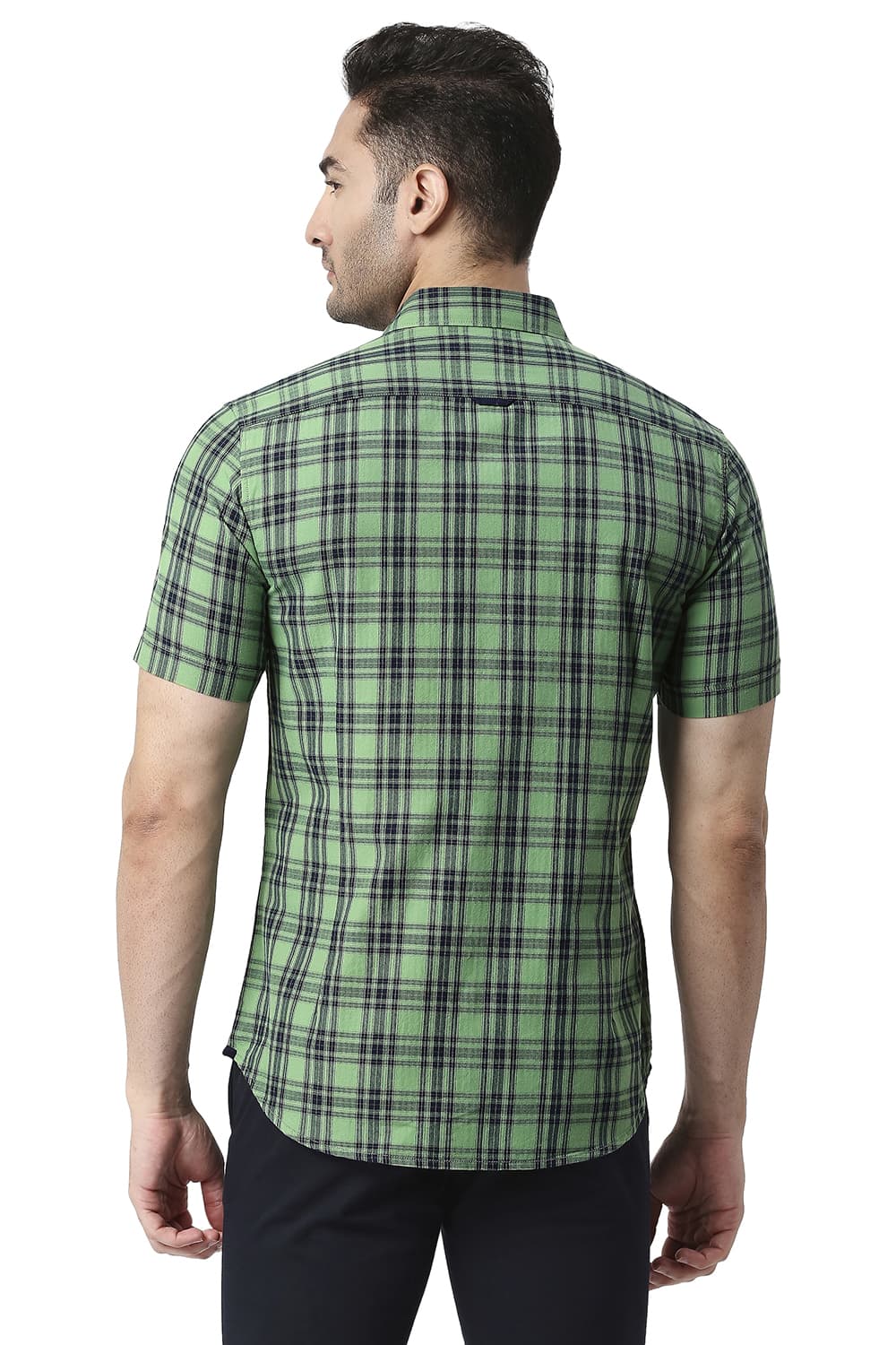 BASICS SLIM FIT COTTON TWILL CHECKS HALFSLEEVES SHIRT