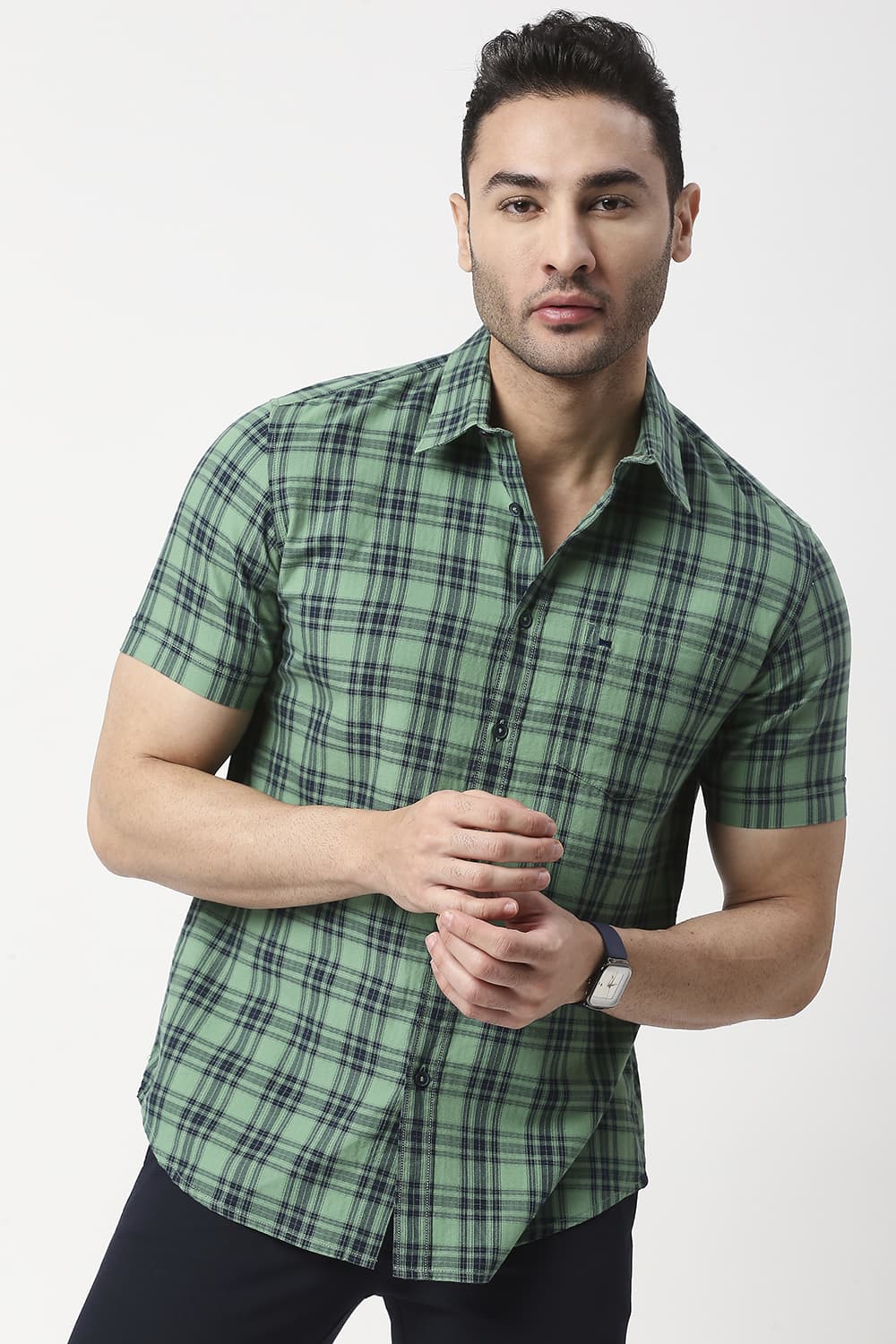 Slim Fit Cotton Twill Checks Halfsleeves Shirt