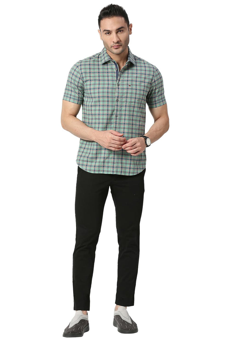 BASICS SLIM FIT COTTON OXFORD CHECKS HALFSLEEVES SHIRT