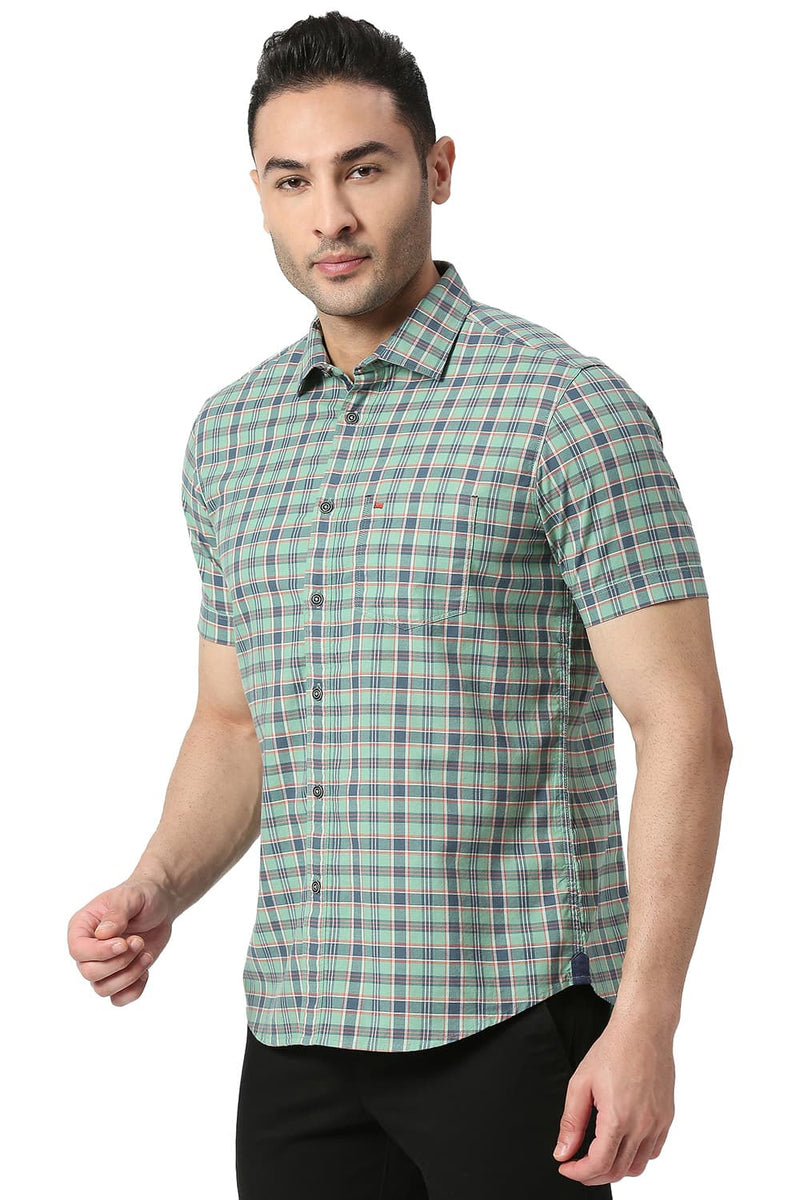 BASICS SLIM FIT COTTON OXFORD CHECKS HALFSLEEVES SHIRT