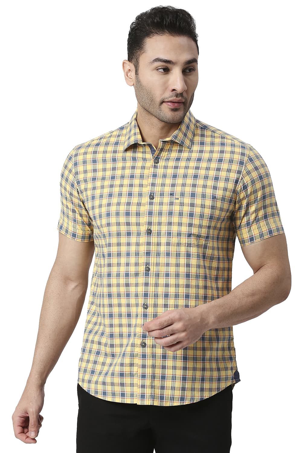 BASICS SLIM FIT COTTON OXFORD CHECKS HALFSLEEVES SHIRT