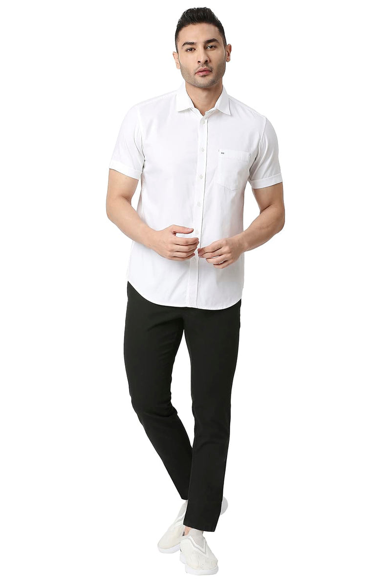 BASICS SLIM FIT COTTON DOBBY HALFSLEEVES SHIRT