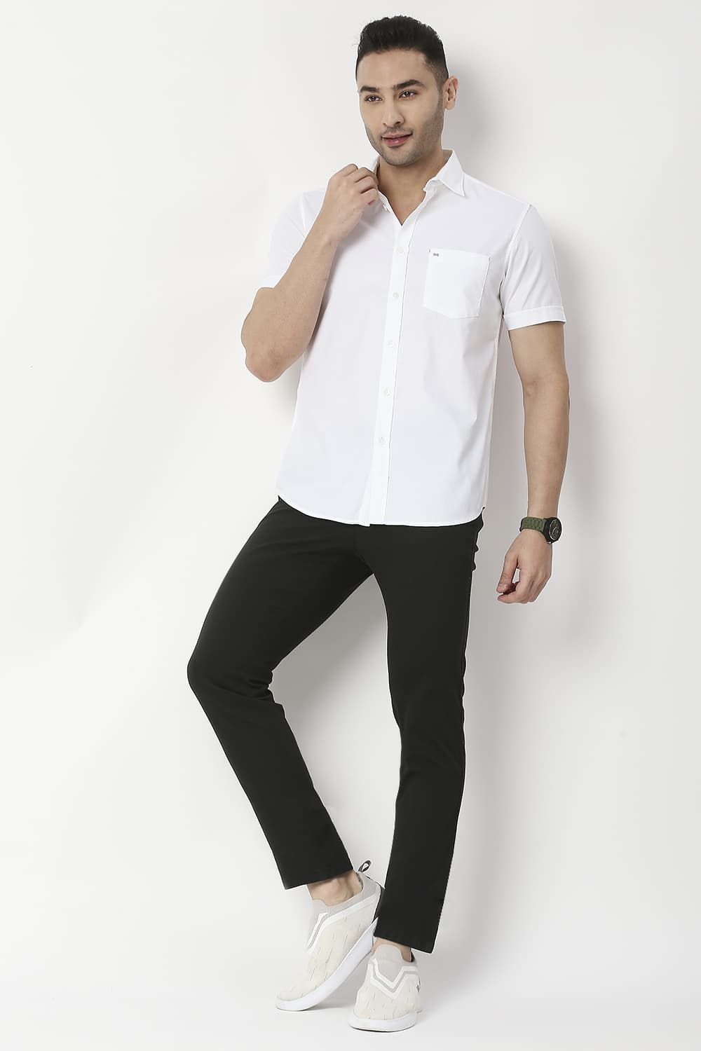 Slim Fit Cotton Dobby Halfsleeves Shirt