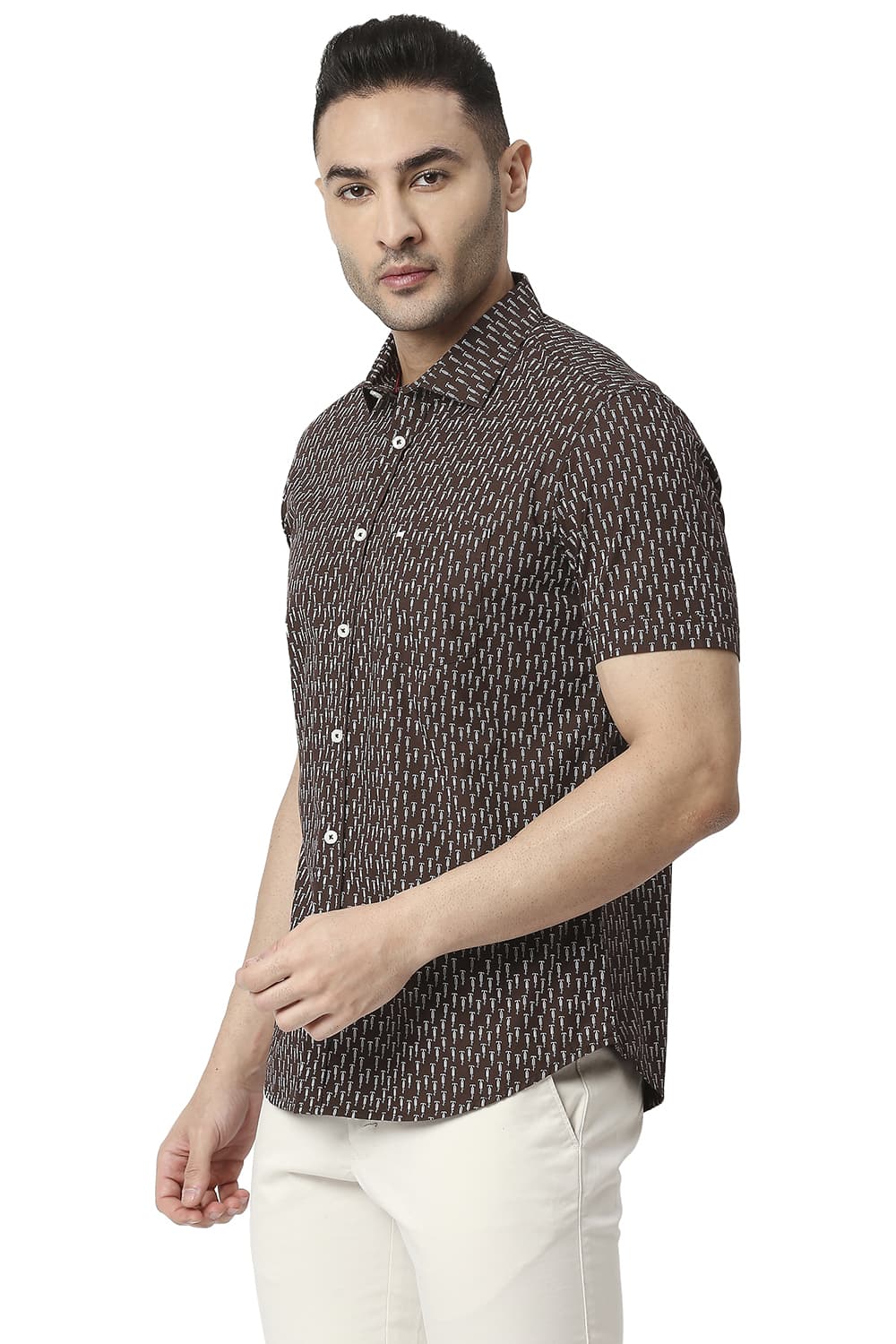 BASICS SLIM FIT COTTON POPLIN PRINTED HALFSLEEVES SHIRT