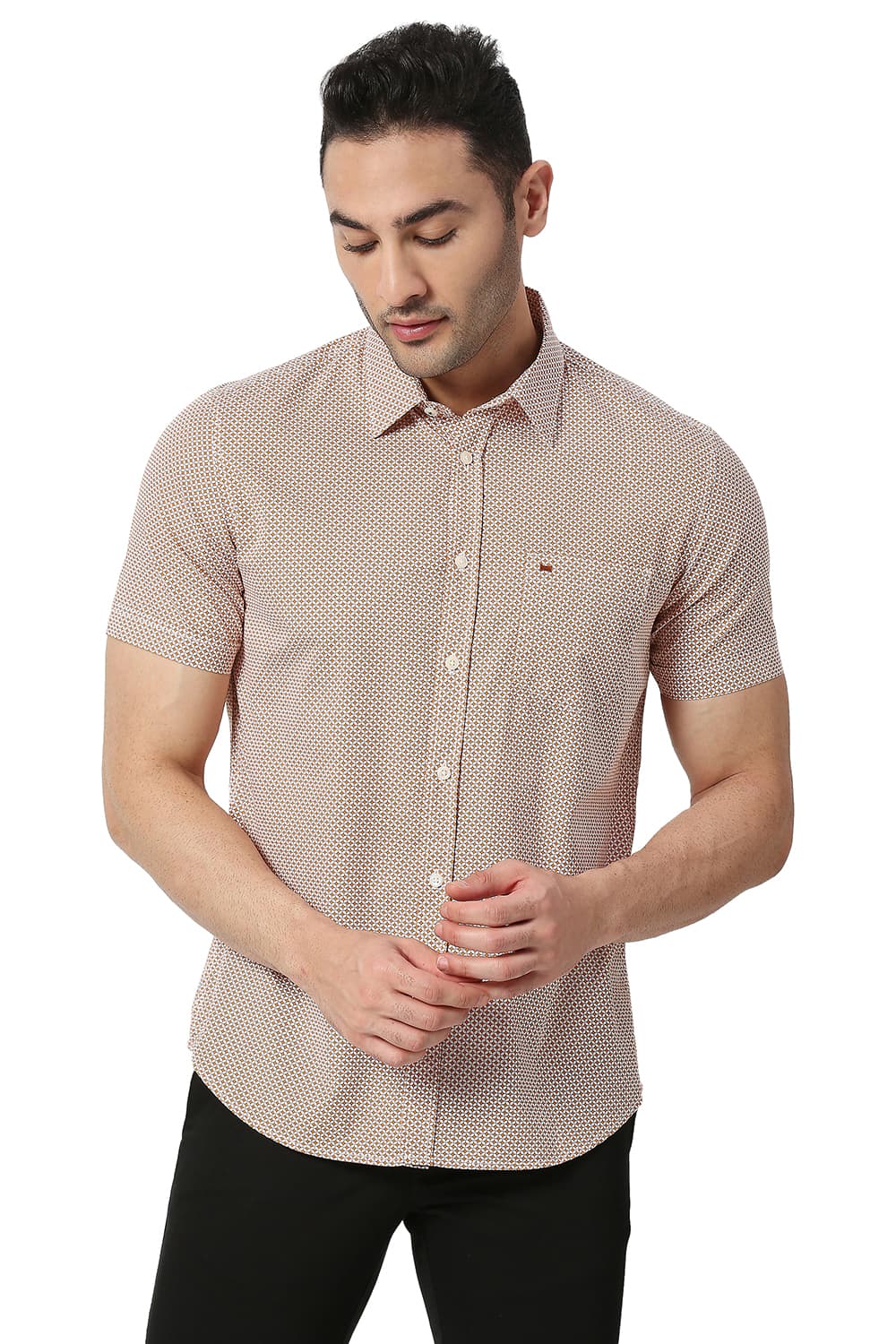 BASICS SLIM FIT COTTON POPLIN PRINTED HALFSLEEVES SHIRT