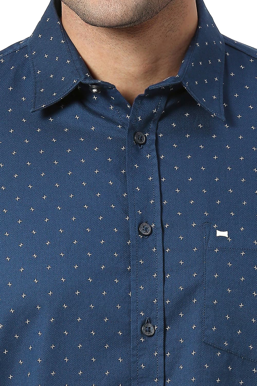 BASICS SLIM FIT COTTON DOBBY PRINTED HALFSLEEVES SHIRT