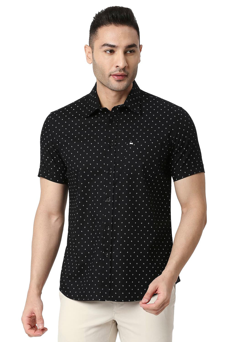 BASICS SLIM FIT COTTON DOBBY PRINTED HALFSLEEVES SHIRT