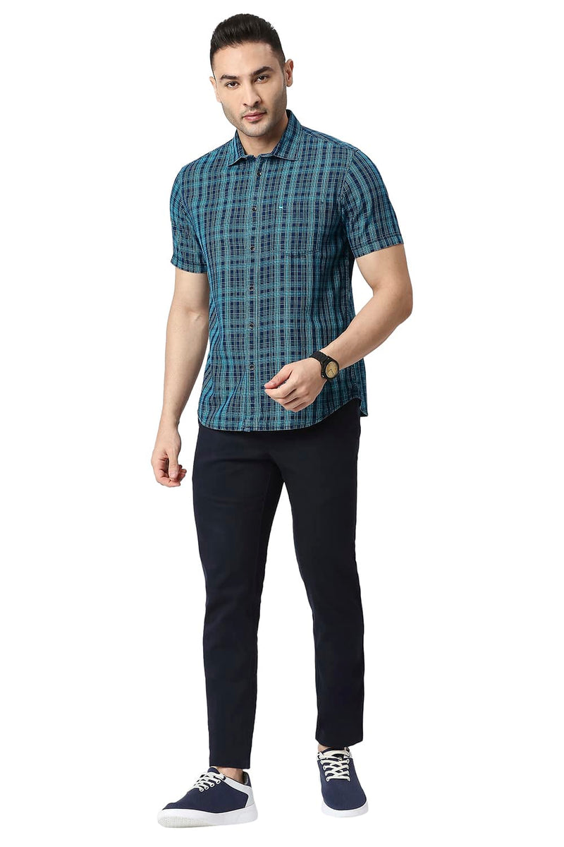 BASICS SLIM FIT COTTON INDIGO CHECKS HALFSLEEVES SHIRT