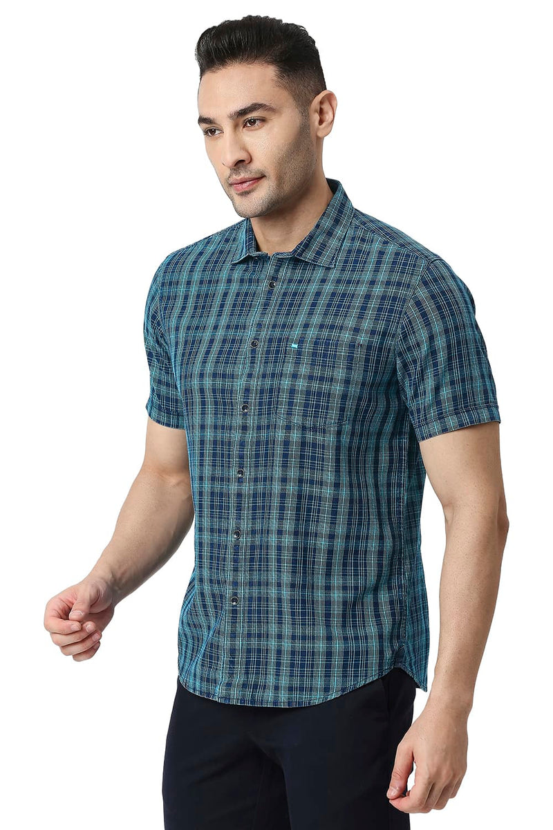 BASICS SLIM FIT COTTON INDIGO CHECKS HALFSLEEVES SHIRT