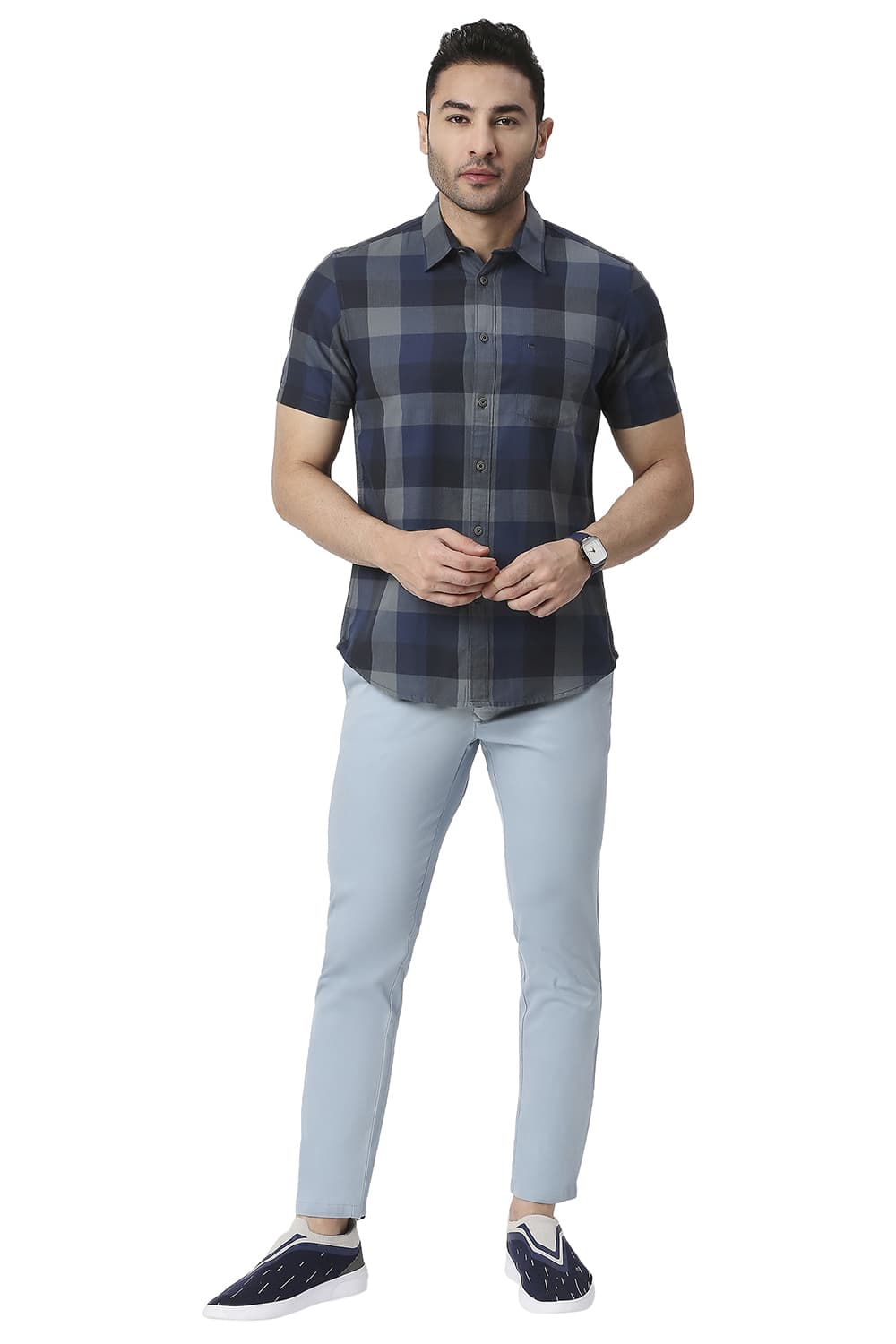 BASICS SLIM FIT COTTON TWILL CHECKS HALFSLEEVES SHIRT