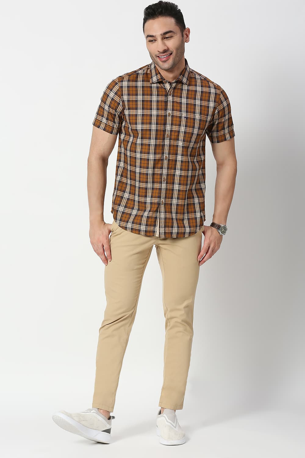 Slim Fit Cotton Twill Checks Halfsleeves Shirt