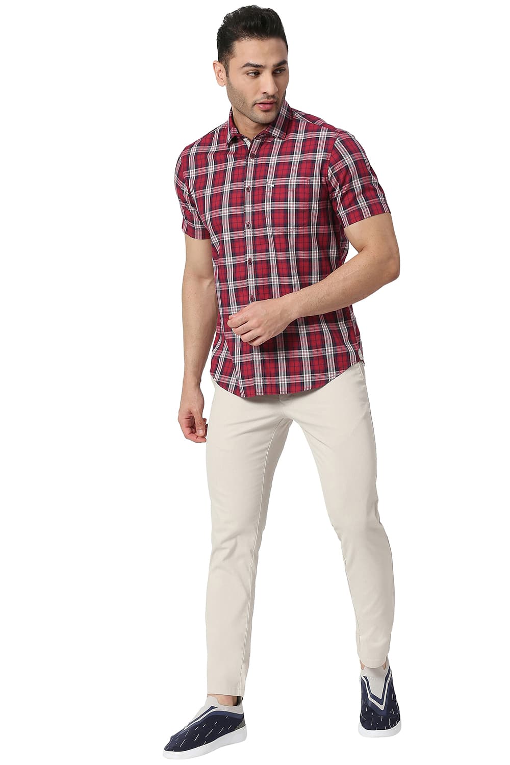 BASICS SLIM FIT COTTON TWILL CHECKS HALFSLEEVES SHIRT