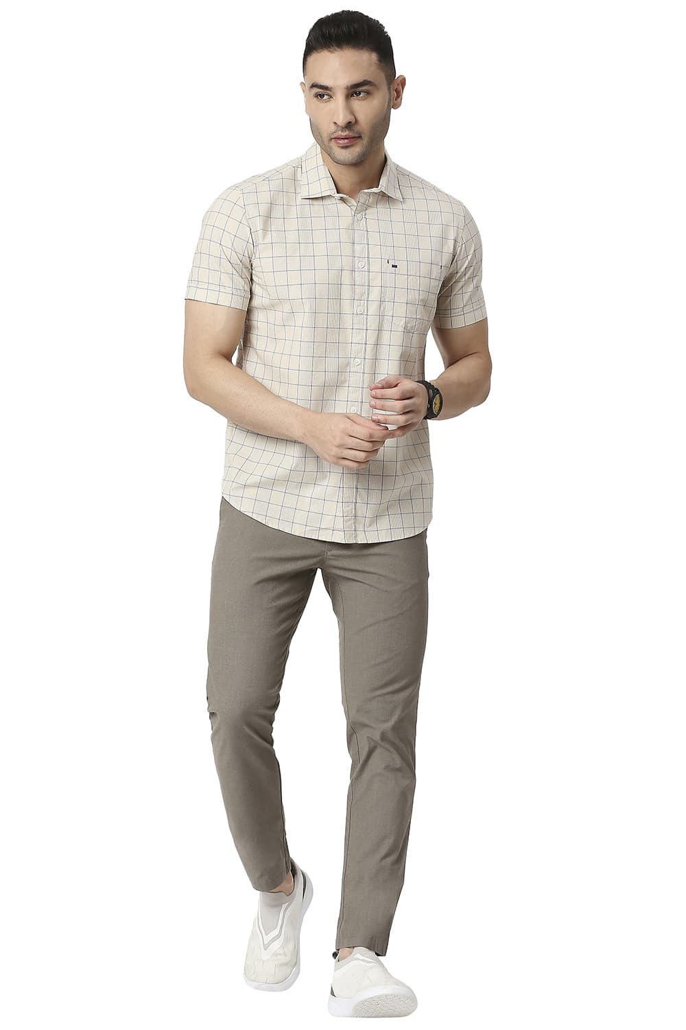 BASICS SLIM FIT COTTON CHECKS HALFSLEEVES SHIRT