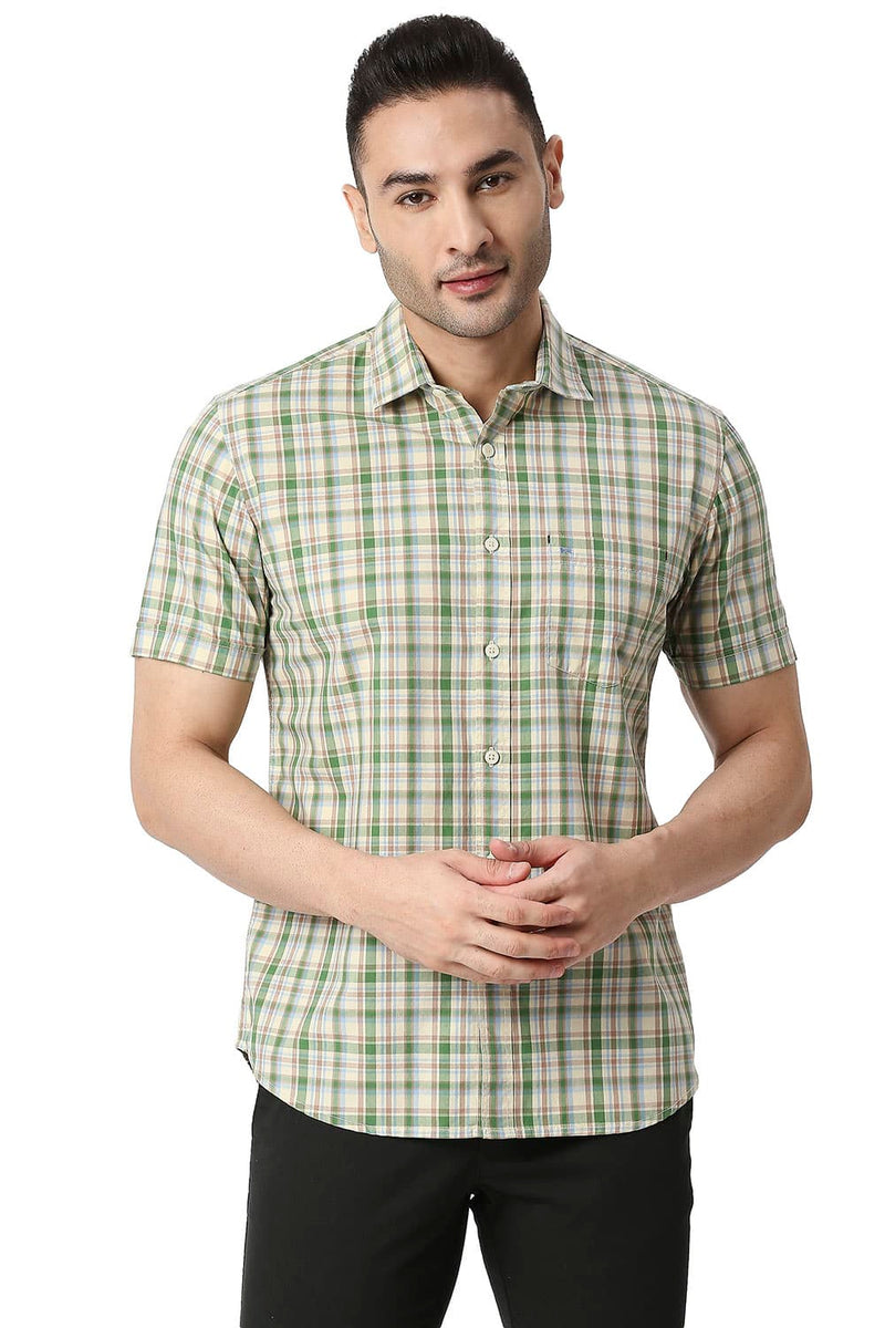 BASICS SLIM FIT COTTON CHECKS HALFSLEEVES SHIRT