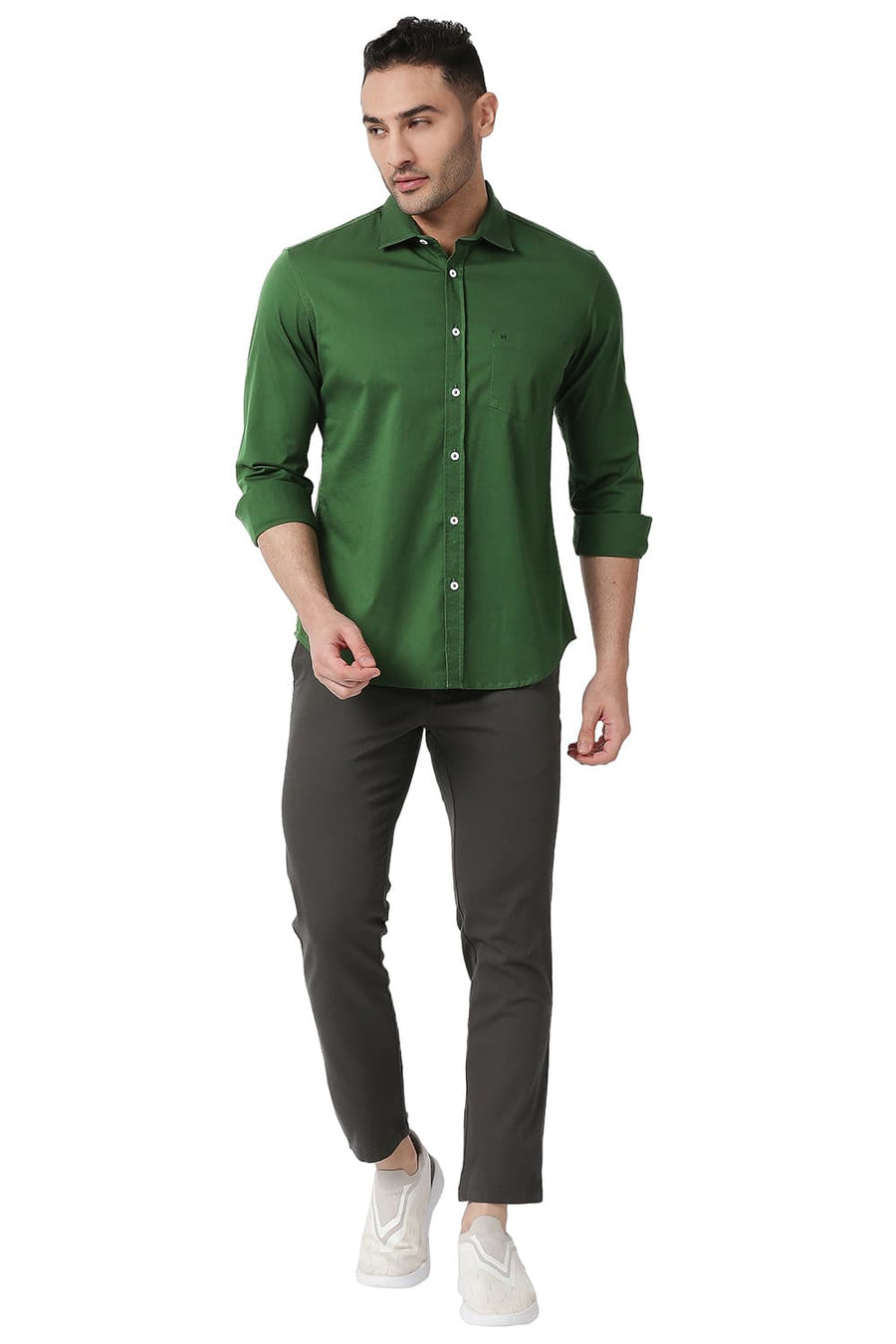 BASICS SLIM FIT EDEN GREEN COTTON TWILL STRETCH SHIRT