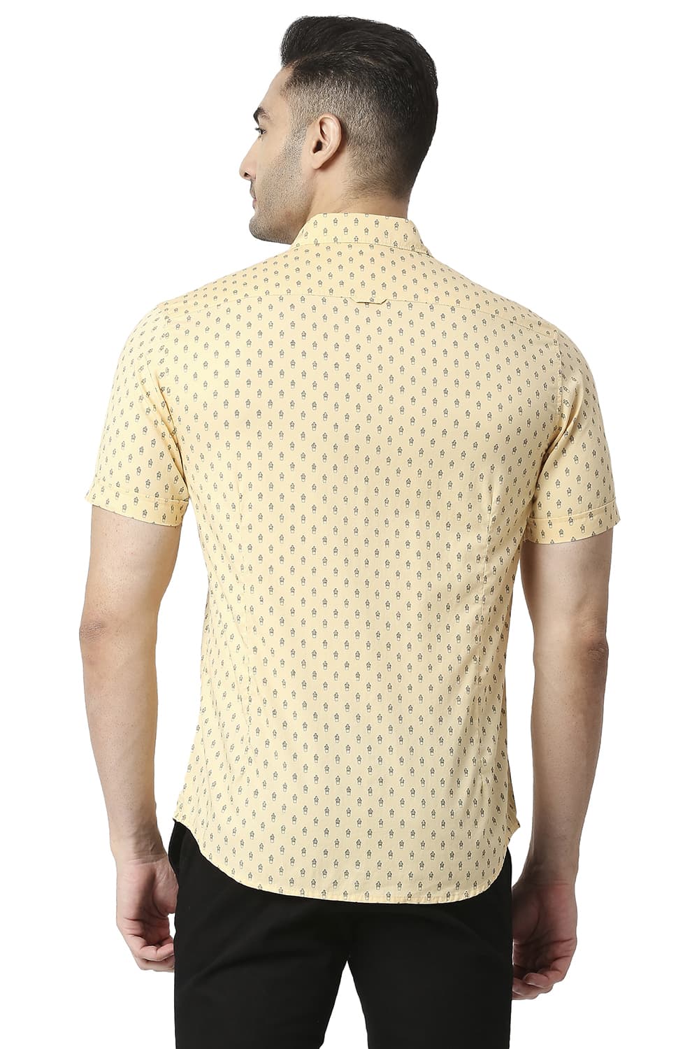 BASICS SLIM FIT COTTON TWILL PRINTED HALFSLEEVES SHIRT