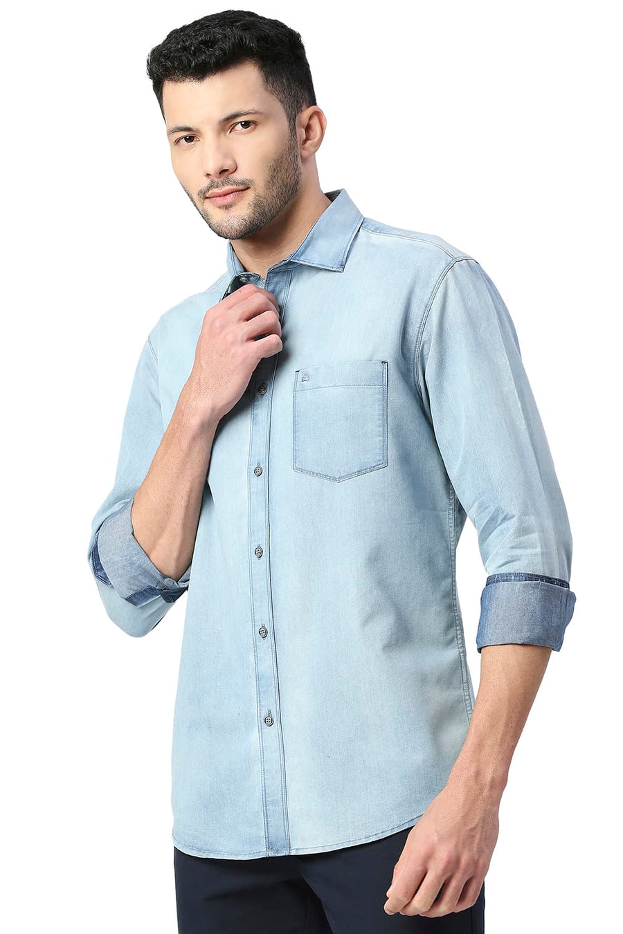 BASICS SLIM FIT WINTER BLUE COTTON POLYESTER INDIGO SHIRT
