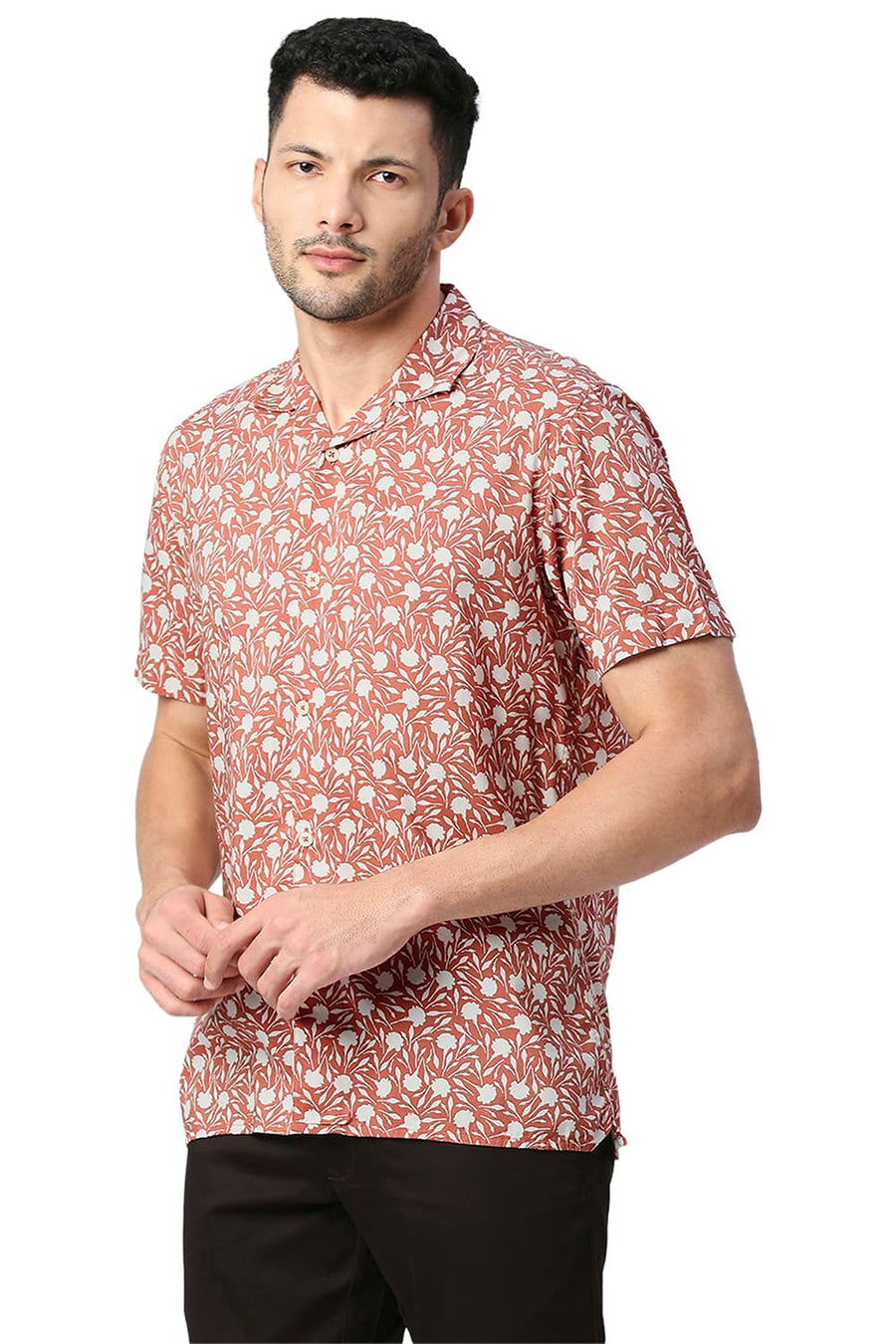 BASICS SLIM FIT SPICED BRICK COTTON VISCOSE PRINTED HALFSLEEVES SHIRT
