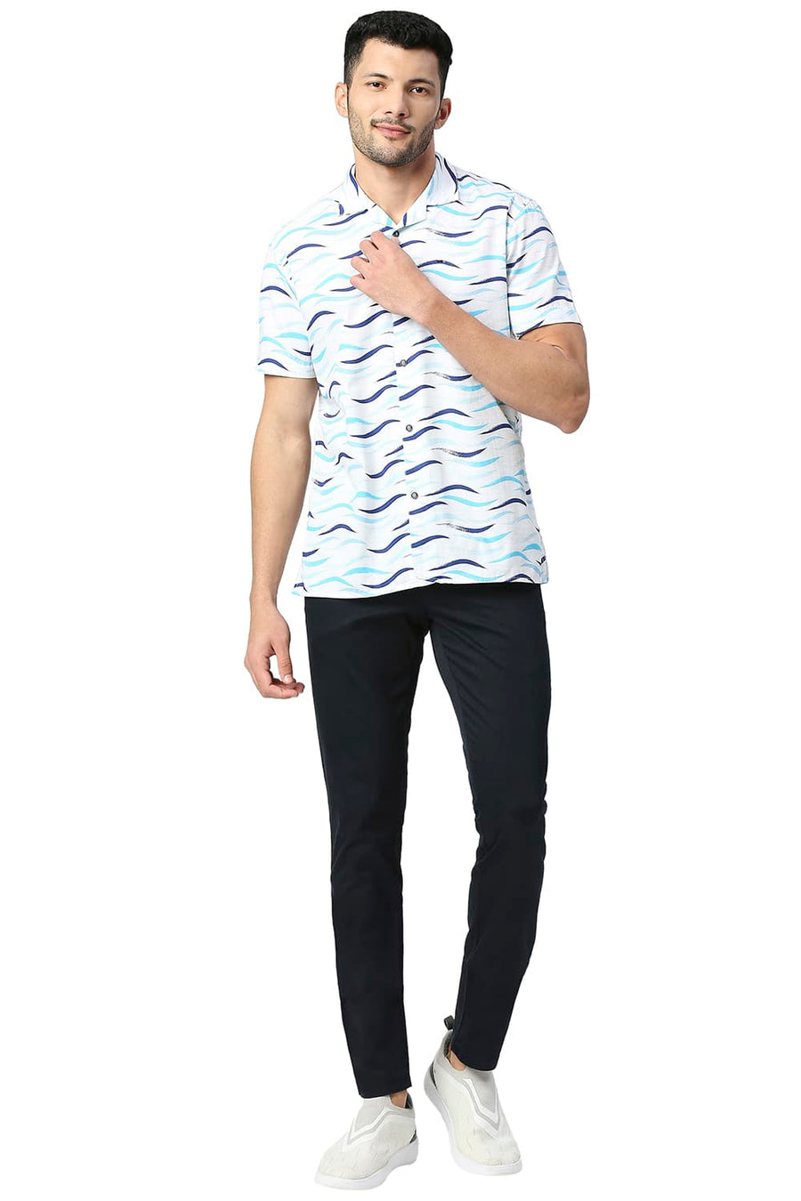 BASICS SLIM FIT RIVER BLUE COTTON SLUB PRINTED SHIRT
