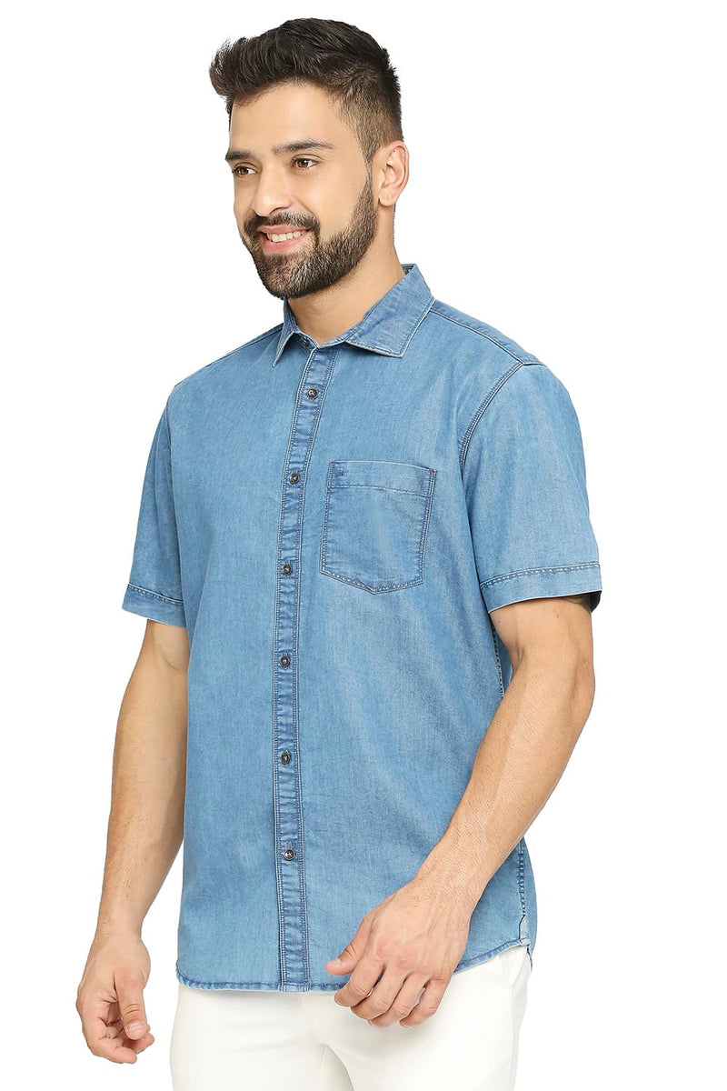 BASICS SLIM FIT COTTON POLYESTER INDIGO HALFSLEEVES SHIRT