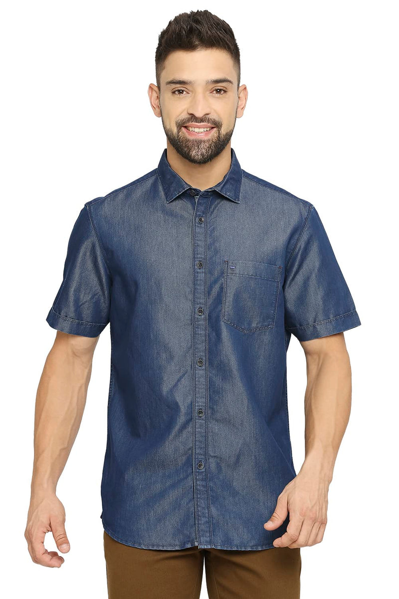 BASICS SLIM FIT COTTON POLYESTER INDIGO HALFSLEEVES SHIRT