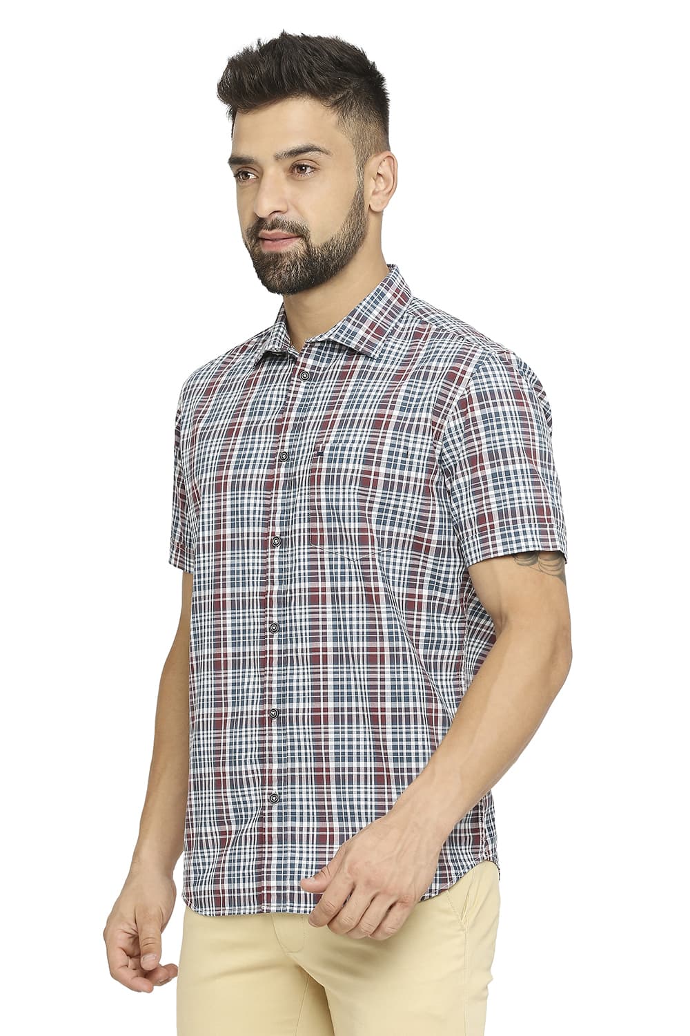 BASICS SLIM FIT COTTON CHECKS HALFSLEEVES SHIRT