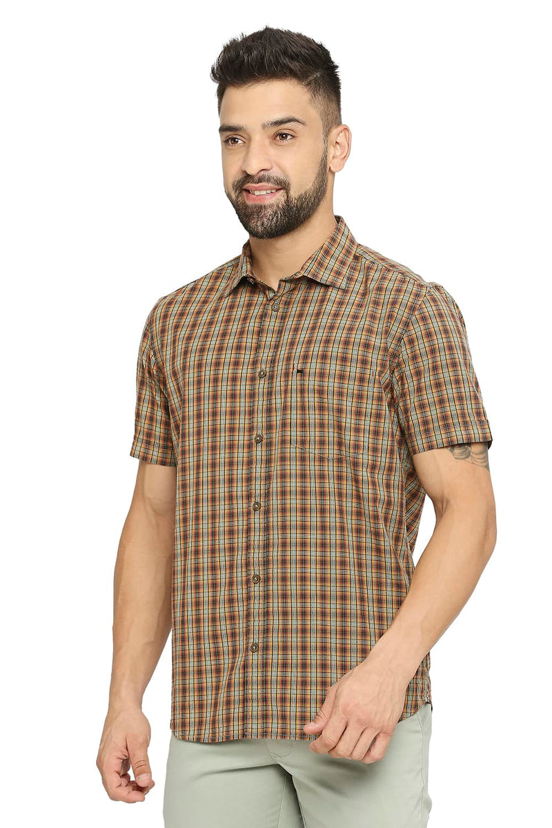 BASICS SLIM FIT COTTON CHECKS HALFSLEEVES SHIRT