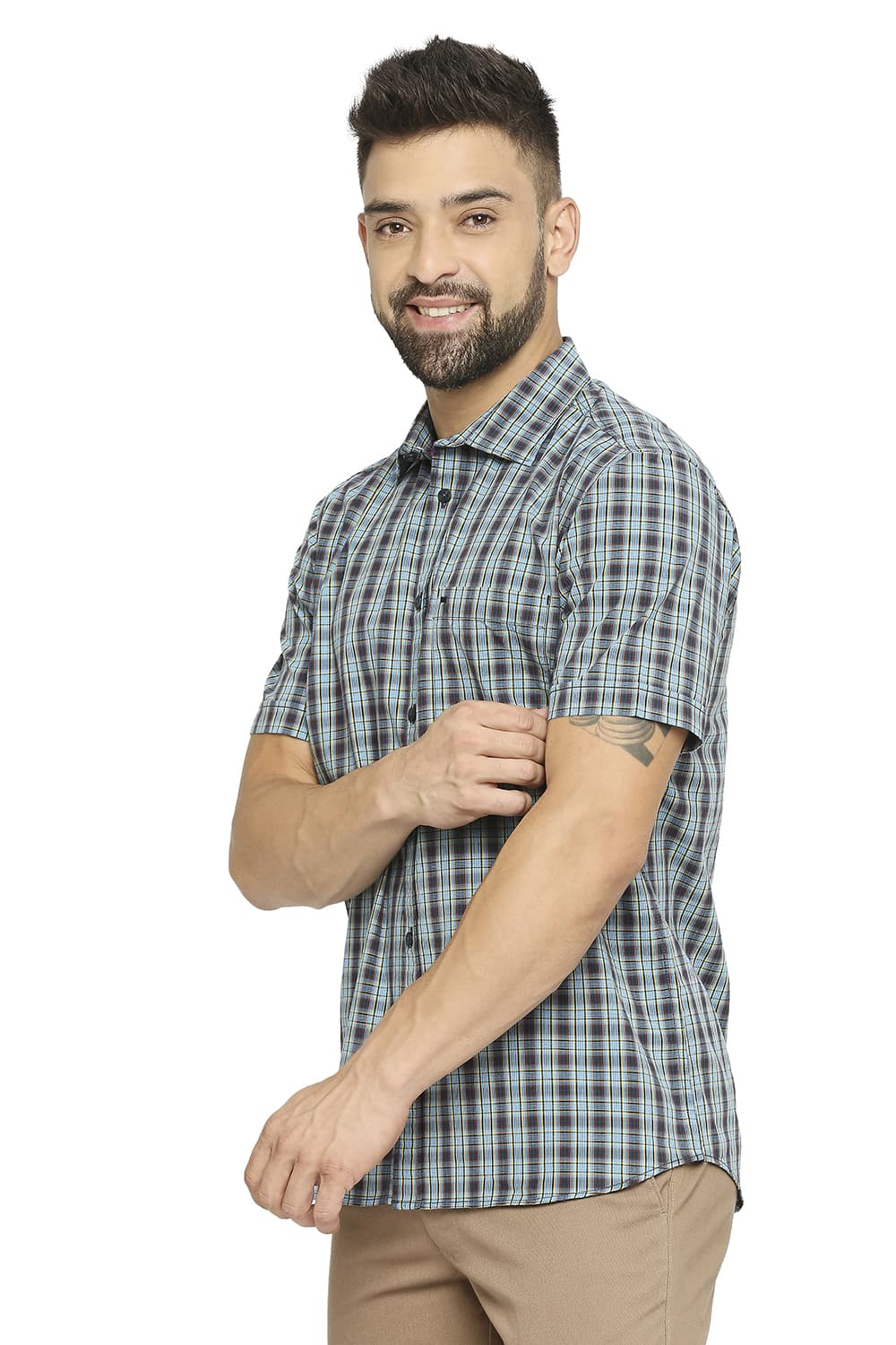 BASICS SLIM FIT COTTON CHECKS HALFSLEEVES SHIRT