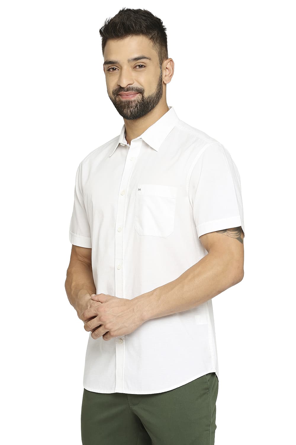 BASICS SLIM FIT COTTON SLUB HALFSLEEVES SHIRT