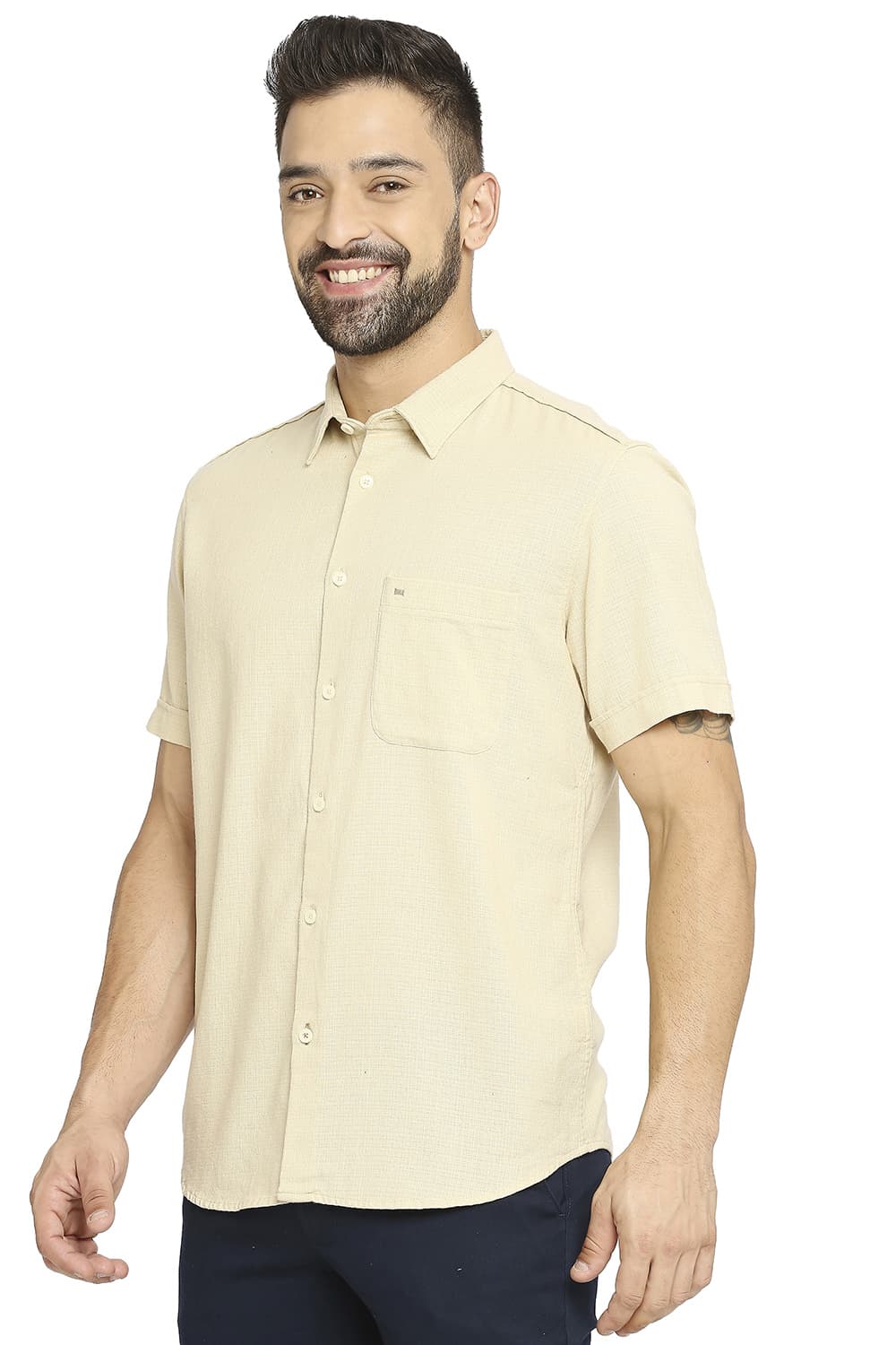 BASICS SLIM FIT COTTON DOBBY HALFSLEEVES SHIRT