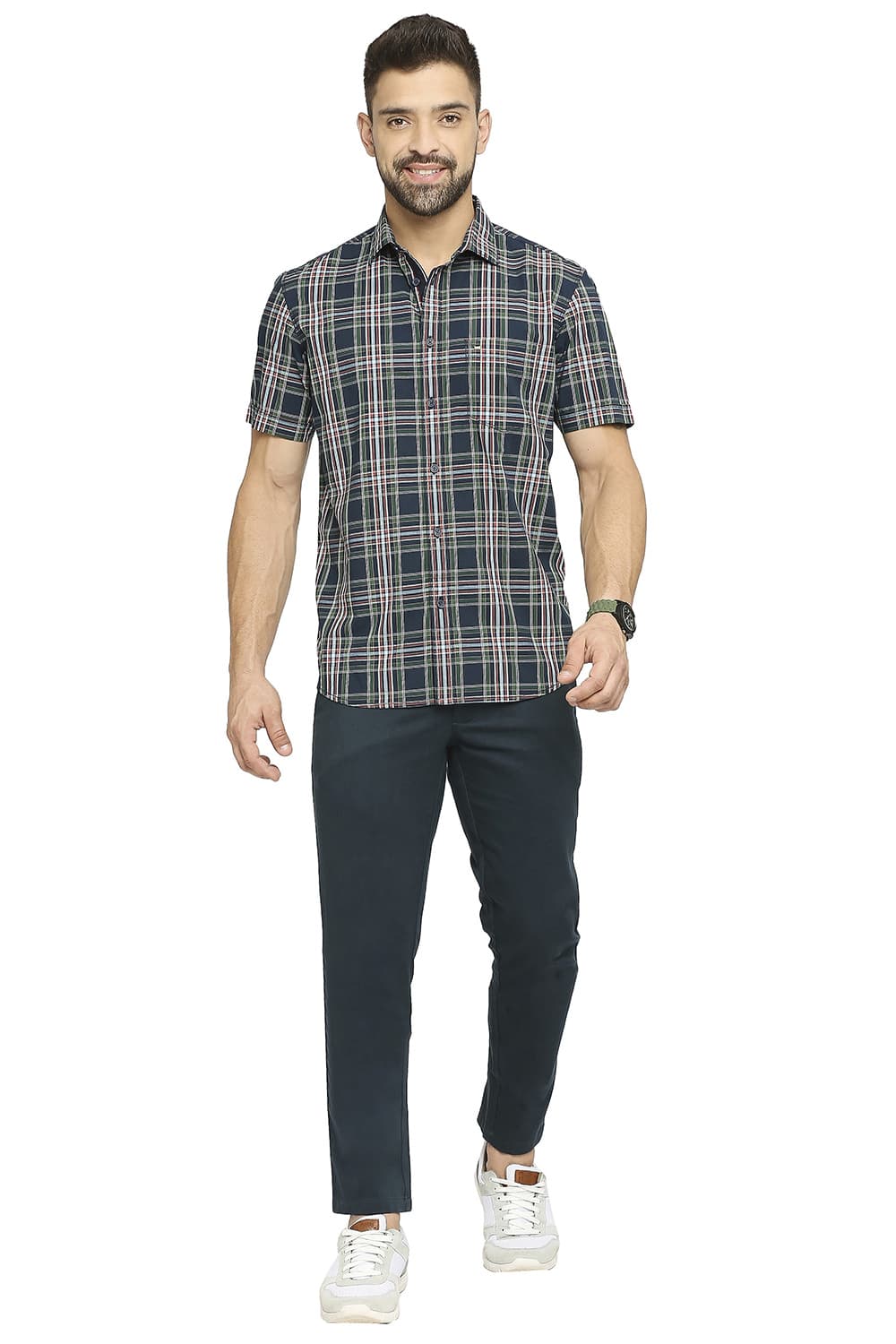 BASICS SLIM FIT COTTON CHECKS HALFSLEEVES SHIRT