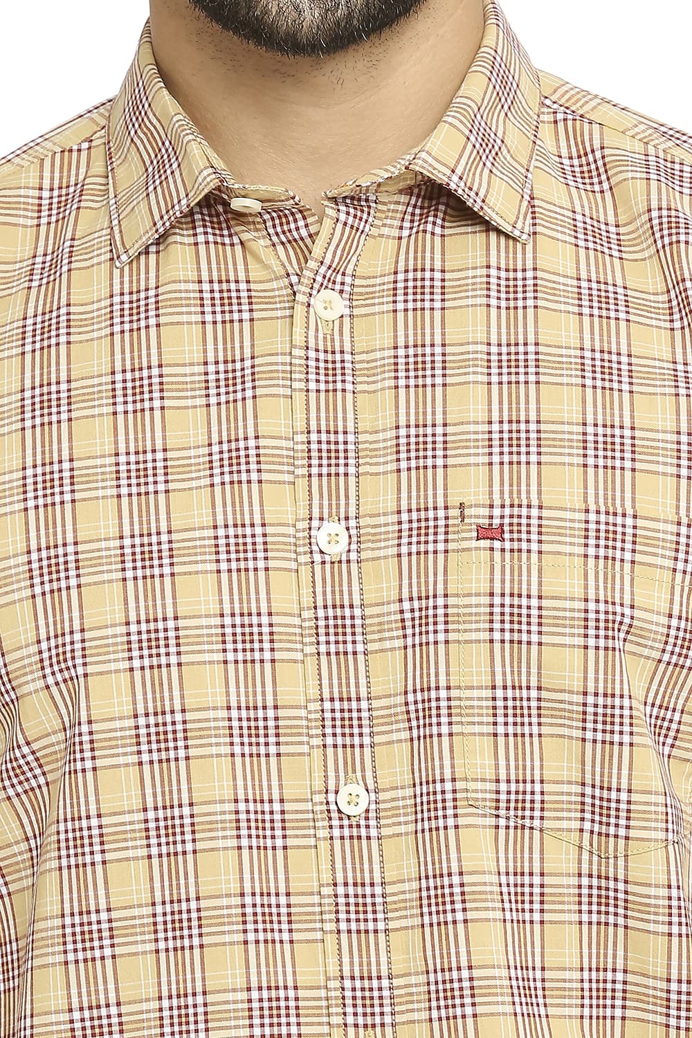 BASICS SLIM FIT COTTON CHECKS HALFSLEEVES SHIRT