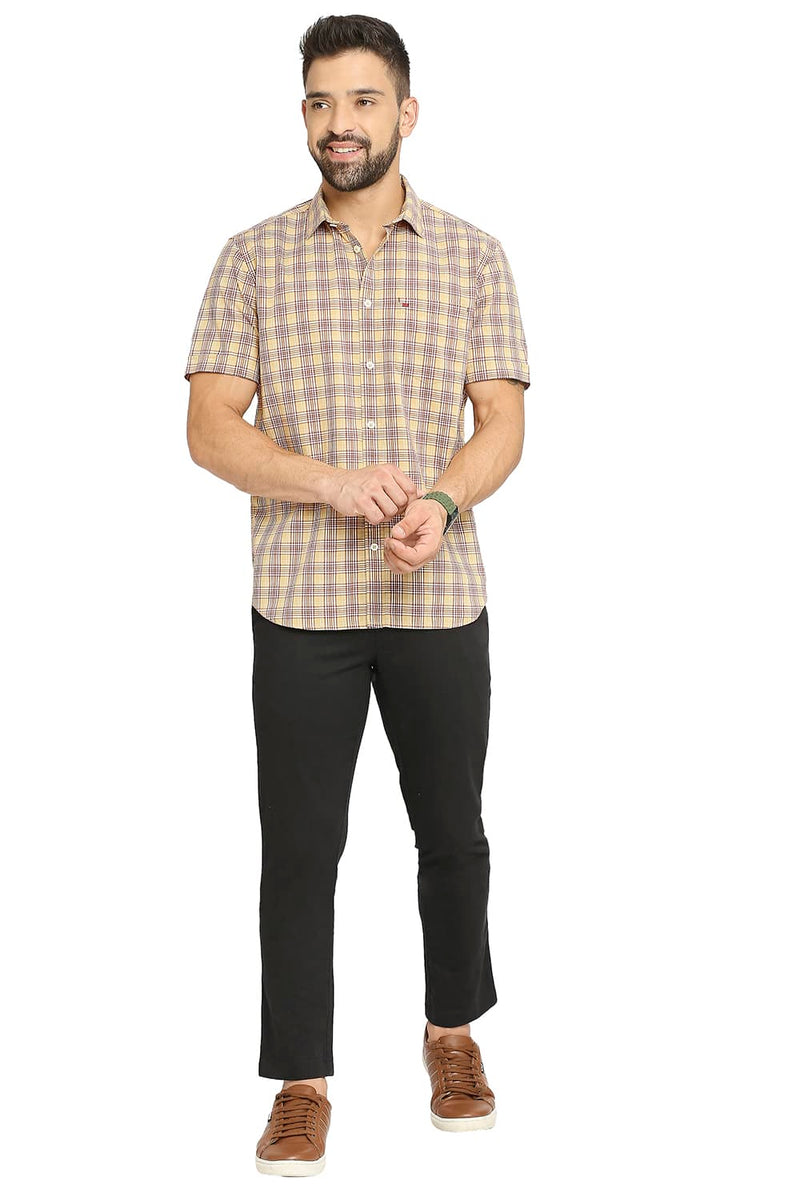 BASICS SLIM FIT COTTON CHECKS HALFSLEEVES SHIRT