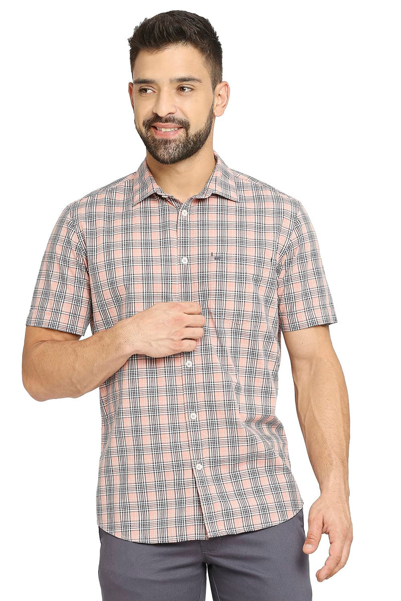 BASICS SLIM FIT COTTON CHECKS HALFSLEEVES SHIRT