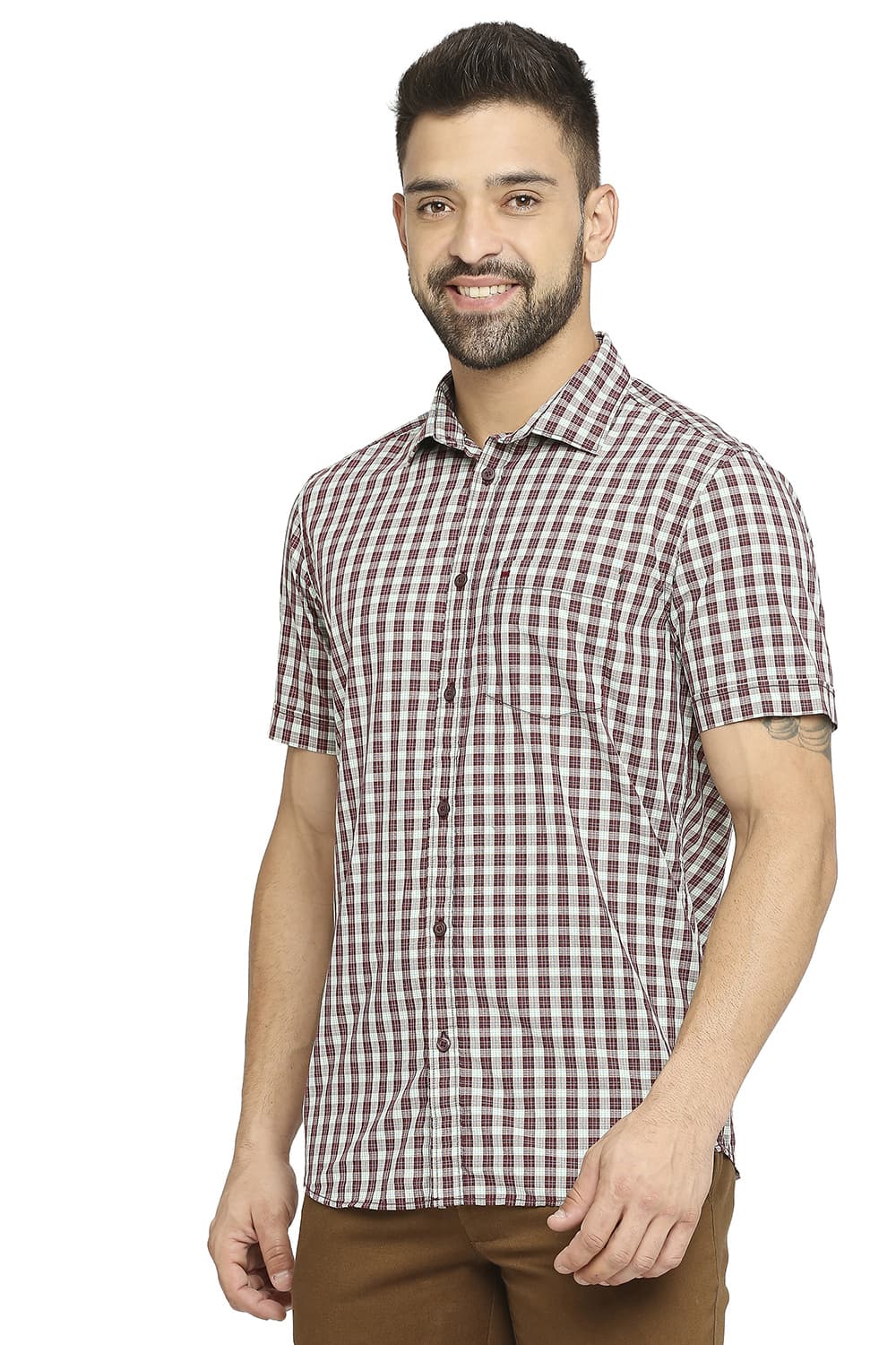 BASICS SLIM FIT COTTON POLYESTER CHECKS HALFSLEEVES SHIRT