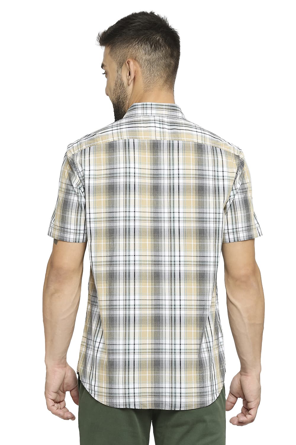 BASICS SLIM FIT COTTON POLYESTER CHECKS HALFSLEEVES SHIRT