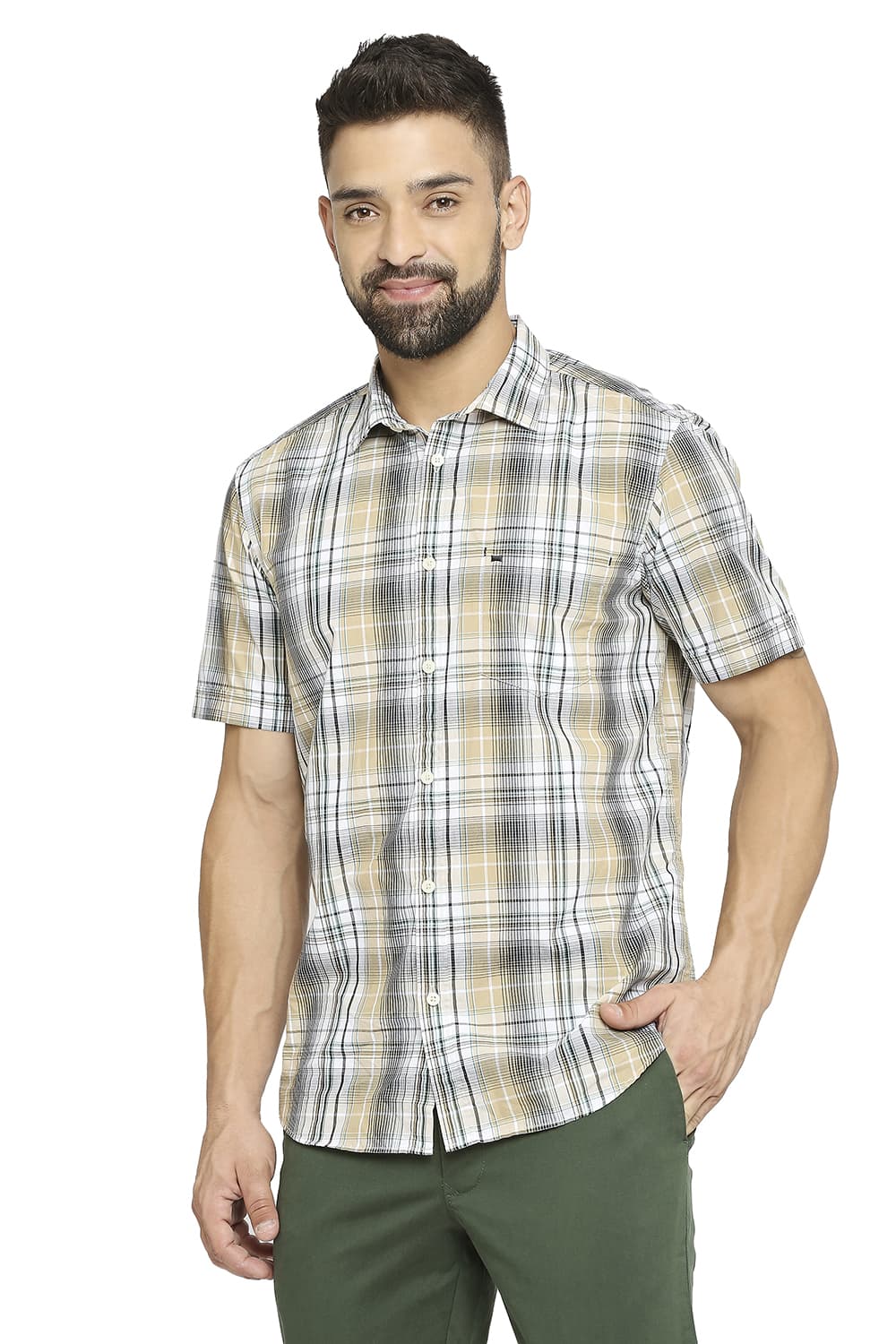 BASICS SLIM FIT COTTON POLYESTER CHECKS HALFSLEEVES SHIRT