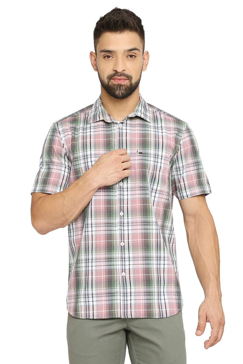 BASICS SLIM FIT COTTON POLYESTER CHECKS HALFSLEEVES SHIRT