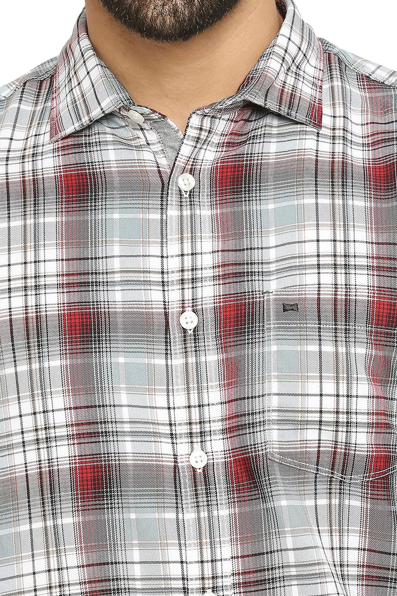 BASICS SLIM FIT COTTON POLYESTER TWILL CHECKS HALFSLEEVES SHIRT