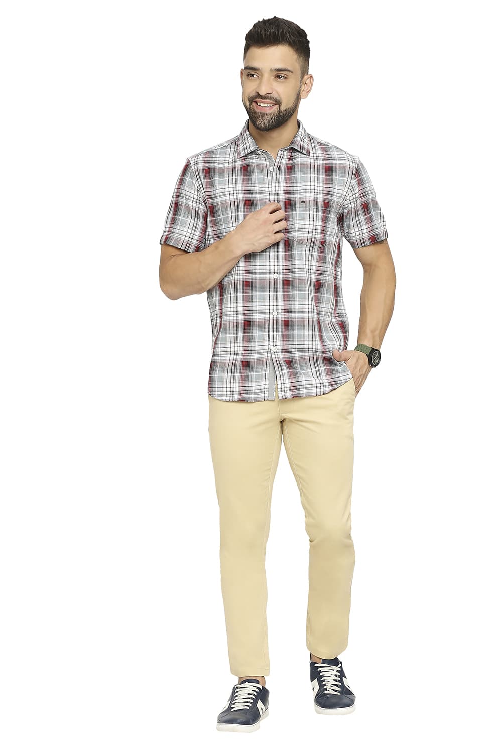 BASICS SLIM FIT COTTON POLYESTER TWILL CHECKS HALFSLEEVES SHIRT