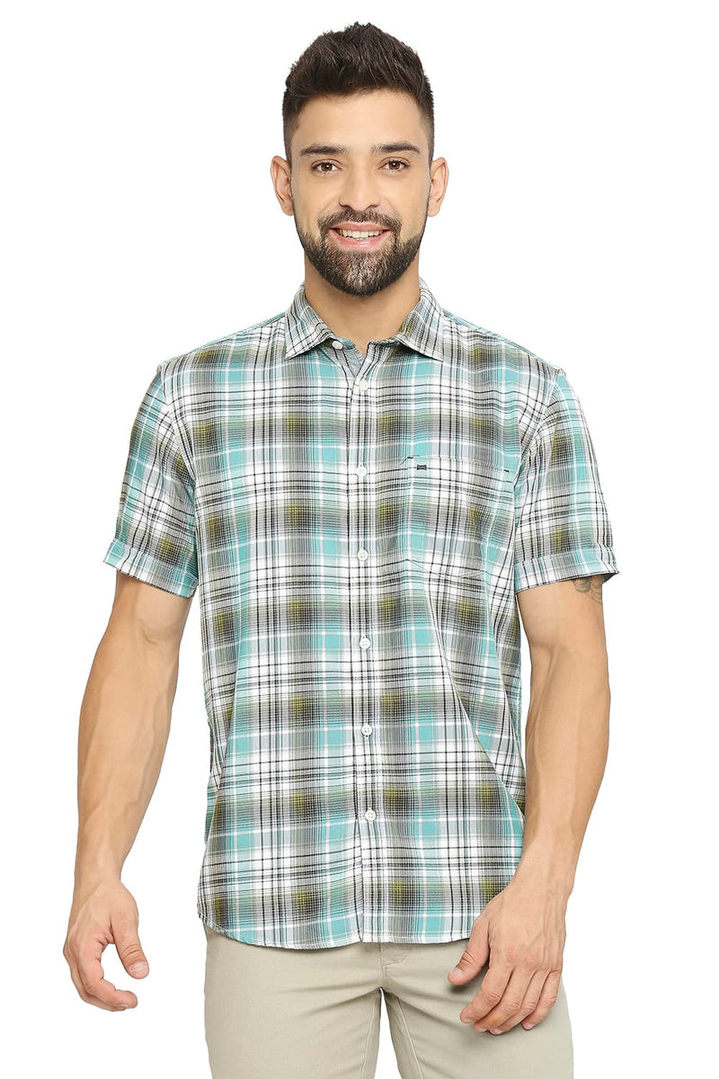 BASICS SLIM FIT COTTON POLYESTER TWILL CHECKS HALFSLEEVES SHIRT