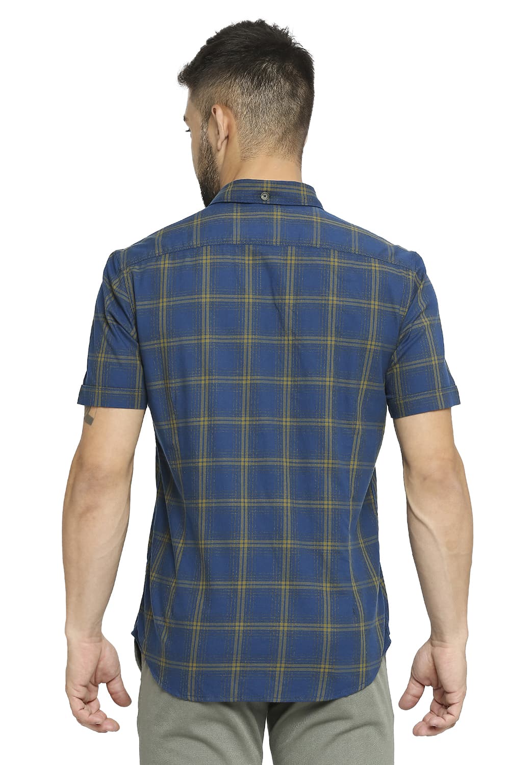 BASICS SLIM FIT COTTON TWILL CHECKS HALFSLEEVES SHIRT