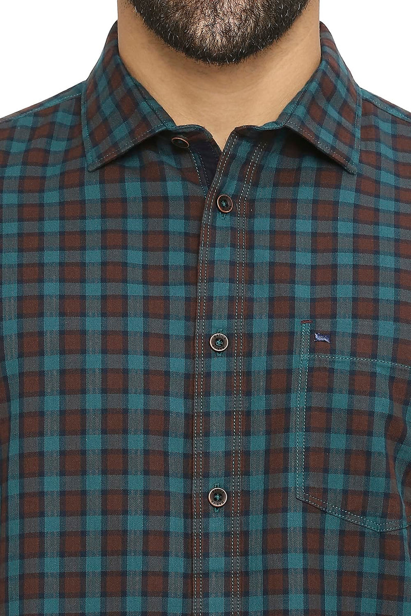 BASICS SLIM FIT COTTON TWILL CHECKS HALFSLEEVES SHIRT