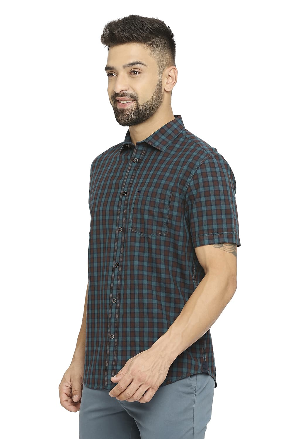 BASICS SLIM FIT COTTON TWILL CHECKS HALFSLEEVES SHIRT