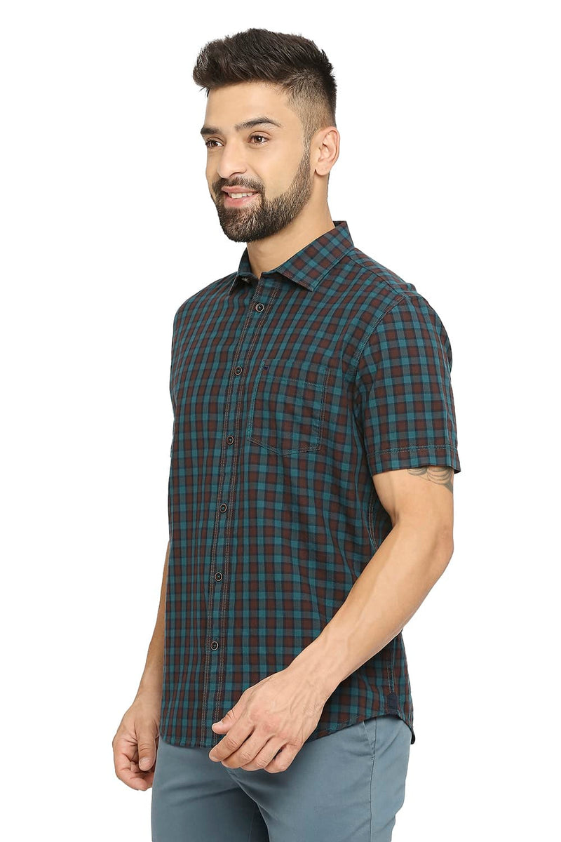 BASICS SLIM FIT COTTON TWILL CHECKS HALFSLEEVES SHIRT