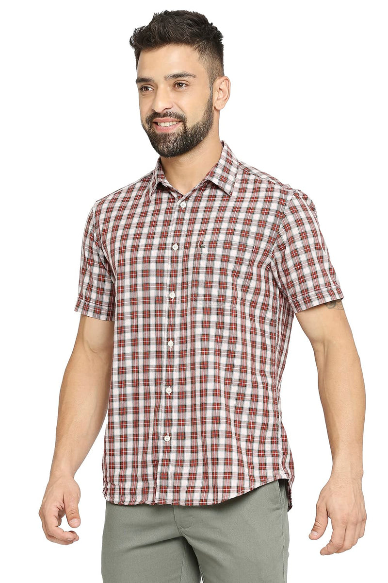 BASICS SLIM FIT COTTON TWILL CHECKS HALFSLEEVES SHIRT