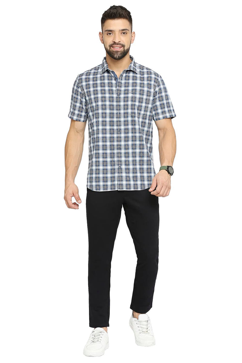 BASICS SLIM FIT COTTON TWILL CHECKS HALFSLEEVES SHIRT