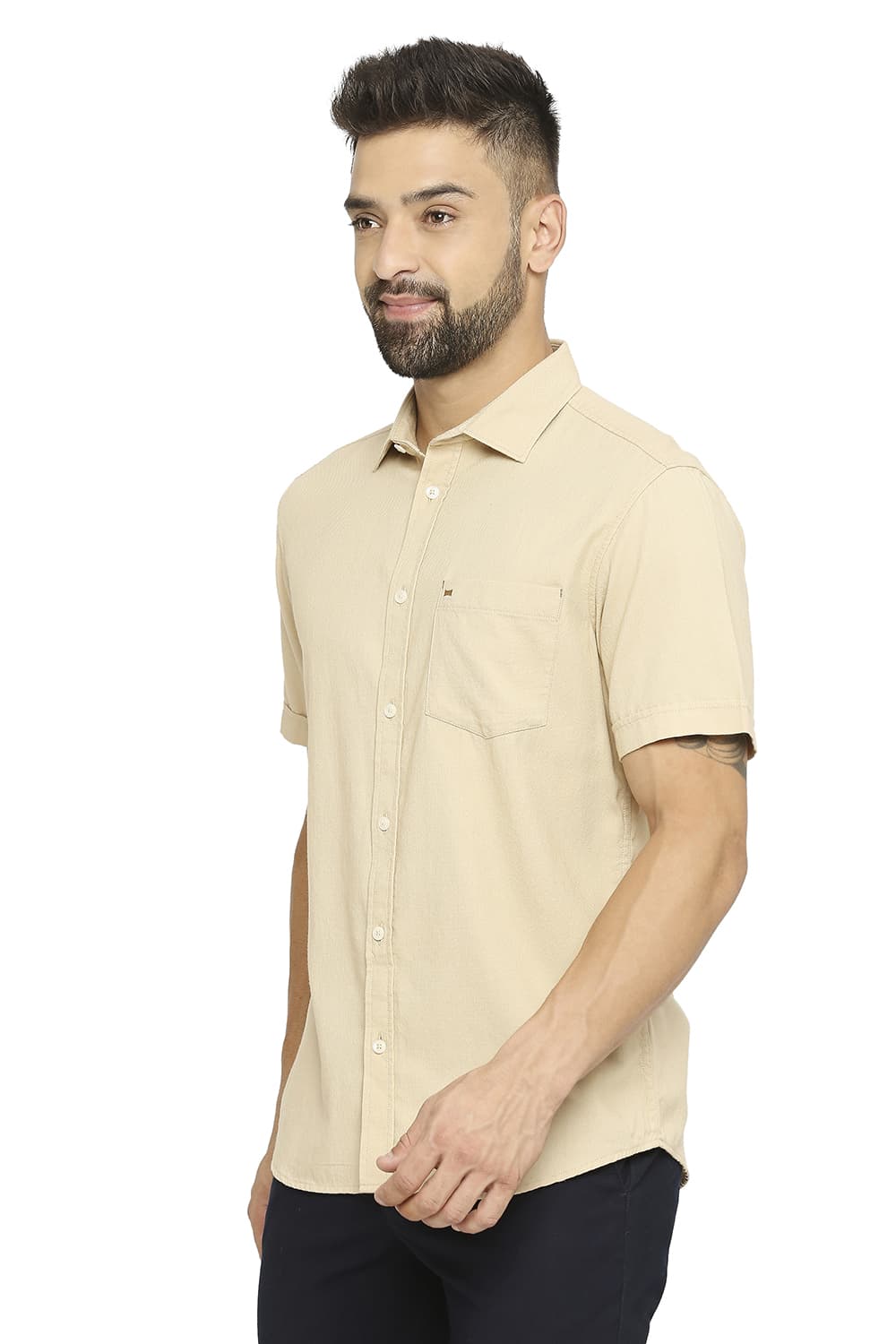 BASICS SLIM FIT COTTON DOBBY HALFSLEEVES SHIRT